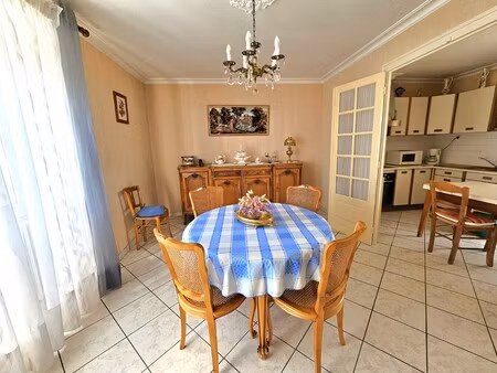 vente maison familiale avec 4 chambres dépendances et terrain couffe