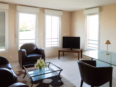 appartement trois pièces - 58m2 - pons