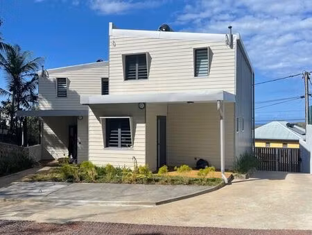 villa 4 pièces 105 m²