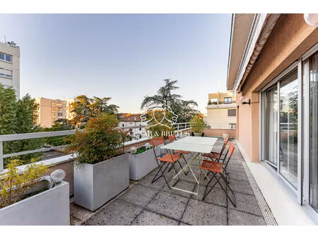 appartement duplex 4 pieces -garage double