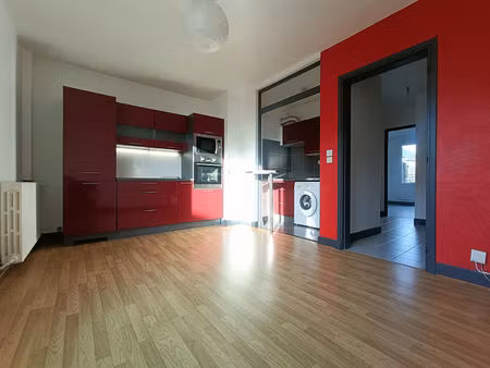 appartement tours avec balcon et terrasse