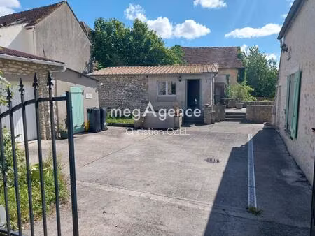 agréable maison situé entre provins et longueville