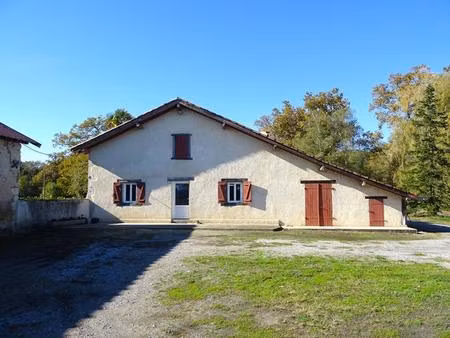 landes 40500 cauna  maison 128 m² avec dépendances