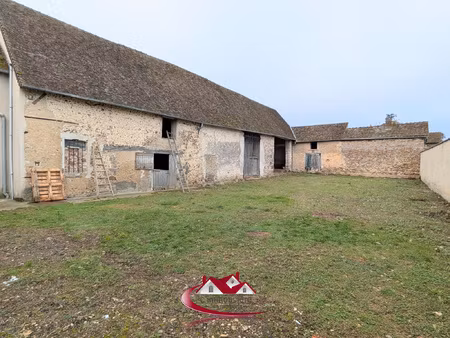 granges à aménager - beau potentiel