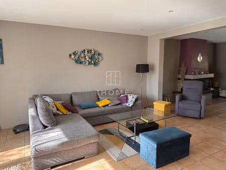 maison 4 chambres de 156m² avec grand jardin