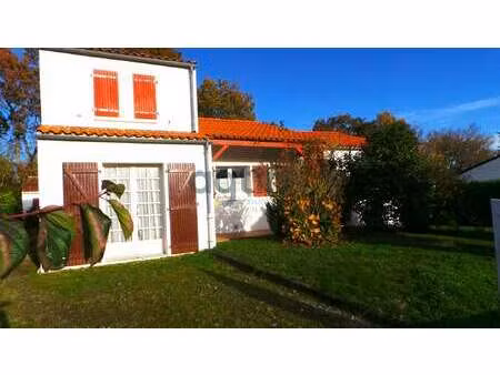 vente maison à aubigny (85430) : à vendre / 114m² aubigny