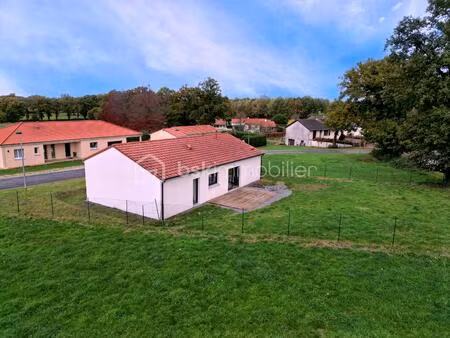 maison de 92 m² à le dorat