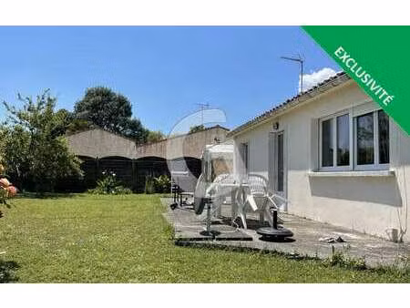 vente maison à grues (85580) : à vendre / 63m² grues