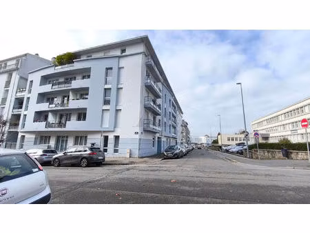 appartement a vendre ascenseur pmr garage ferme brest centre ville saint-louis