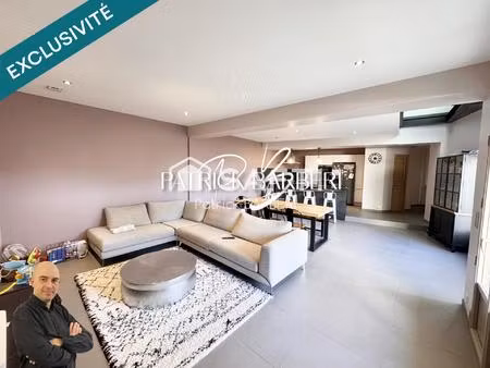 maison rare  gros volumes!