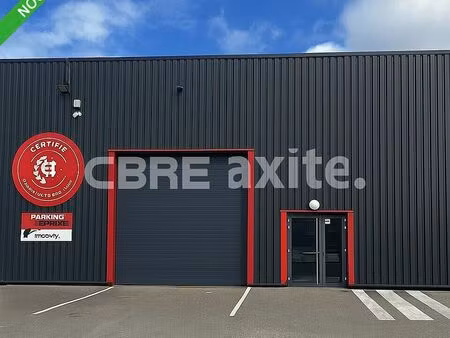 location local d'activités nivolas-vermelle 131 m²