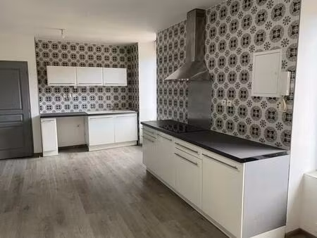 location appartement 3 pièces 84m² besseges 30160