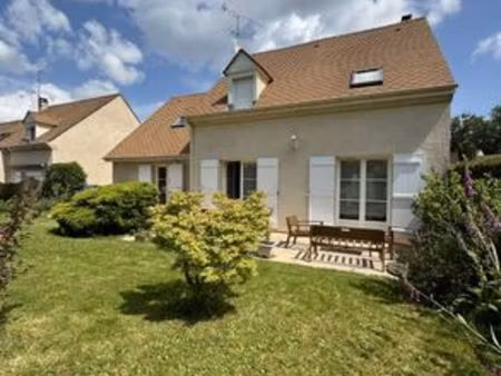 maison de 7 pièces de luxe en vente à saint-rémy-l'honoré  île-de-france