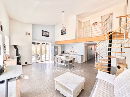 maison à vendre la foye monjault 7 pièce(s) 220m2 250 000€