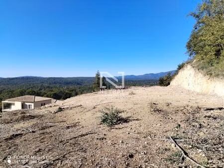 achat terrain 2 500m² montauroux 83440