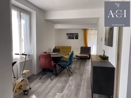 vente maison 4 pièces 77 m² à aubenas (07200)  195 000 €