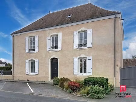 centre ville  maison bourgeoise de 7 pièces 185 m² 5 chambres