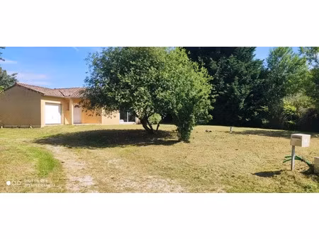 vente maison 4 pièces 103 m² à monsegur (33580)  212 000 €