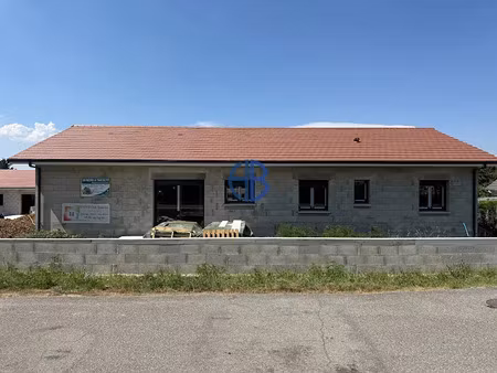 vente villa 5 pièces 105 m² à saint-siméon-de-bressieux (38870)  239 000 €