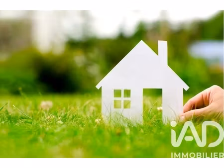 vente terrain 832 m²