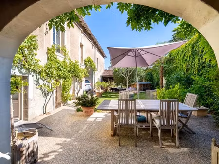 vente maison 10 pièces 264 m² à loudun (86200)  369 600 €