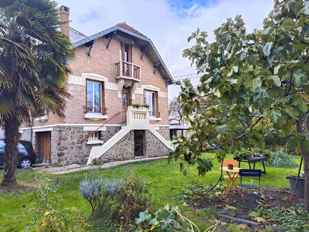 vente maison 6 pièces  177.00m²  montreuil