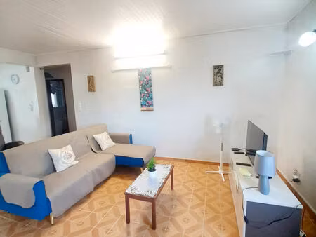 location appartement 3 pièces  84.62m²  le françois