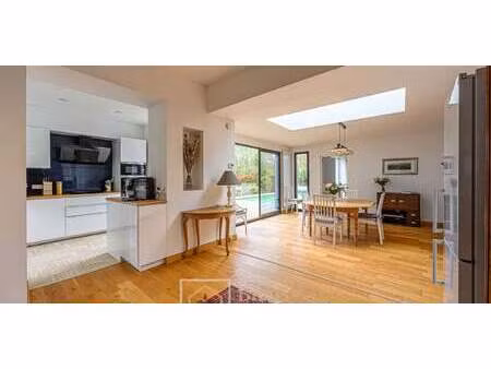 maison avec piscine et jardin vannes (56)