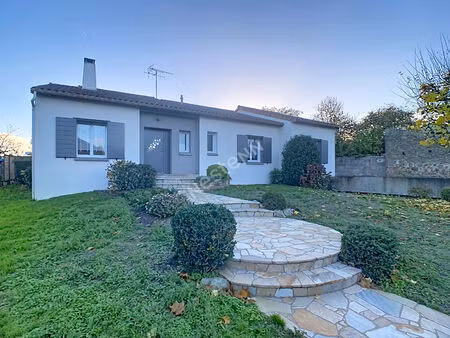 maison saint andre de la marche 6 pièce(s) 196m2