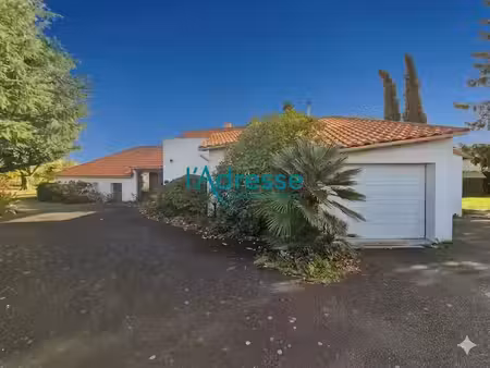 vente maison 5 pièces 172 m² à saint-pierre-montlimart (49110)  279 490 €
