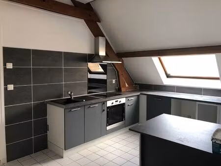 location appartement 1 pièce 38m²