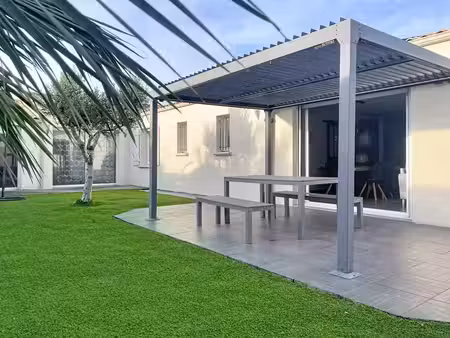 vente maison villedoux 17230 - - surface privée