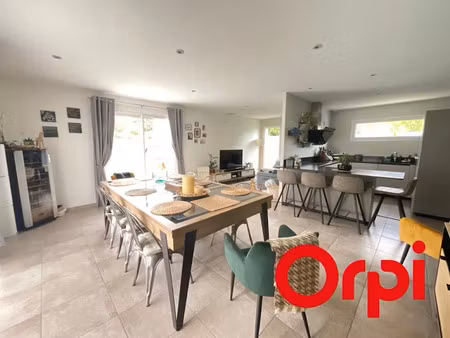 vente maison 5 pièces 107 m² à la boisse (01120)  475 000 €