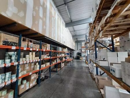 location bureaux et commerces aux sables-d'olonne (85100) : à louer / 3600m² les sables-d'