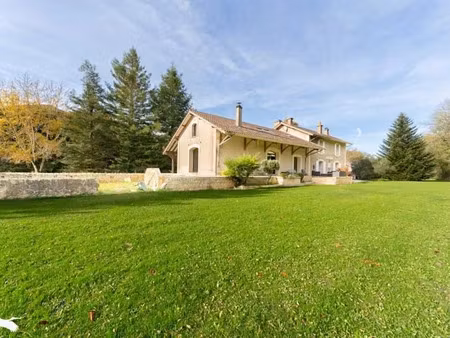 vente maison 9 pièces 290 m² à bellefond (33760)  730 800 €