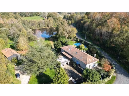 vente maison 15 pièces 493 m² à la chapelle-montbrandeix (87440)  730 800 €