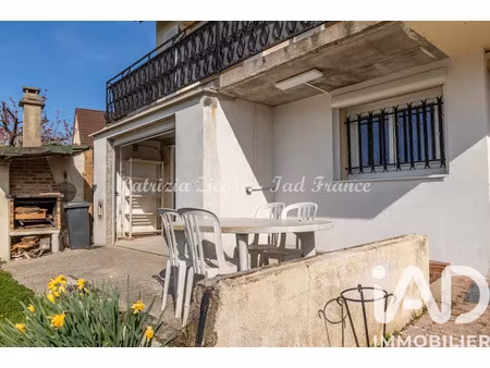 vente appartement 2 pièces 42 m² à la ville-du-bois (91620)  129 000 €