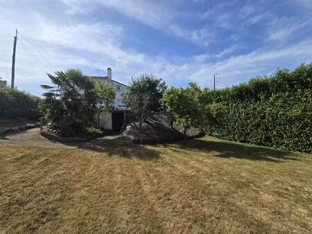 vente maison à chantonnay (85110) : à vendre / 111m² chantonnay