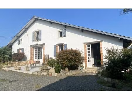 location maison  m² t-7 à pomarez  920 €