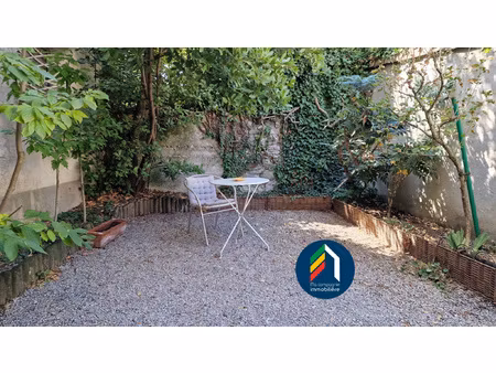 appartement 1 chambre avec cour