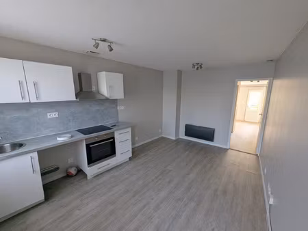 appartement 2 pièces indépendant avec cave et parking