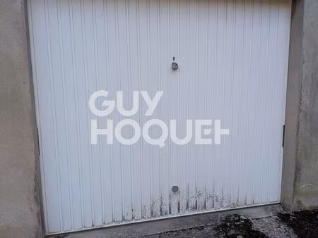 parking / box auxerre