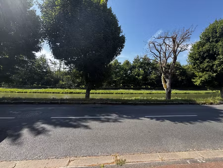 briare - maison à rafraichir au pied du canal 125m2 hab.