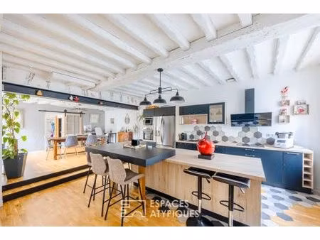 potentiel exceptionnel pour cet ancien prieuré rénové avec goût