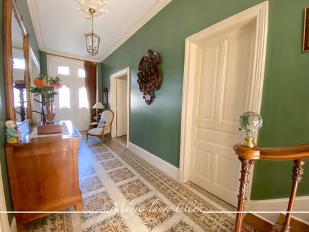 dpt deux sèvres (79)  à vendre nueil les aubiers maison bourgeoise de 222 m² + dépendances