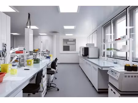 bioserra 1 - bureaux/laboratoire à louer à lyon 8ème