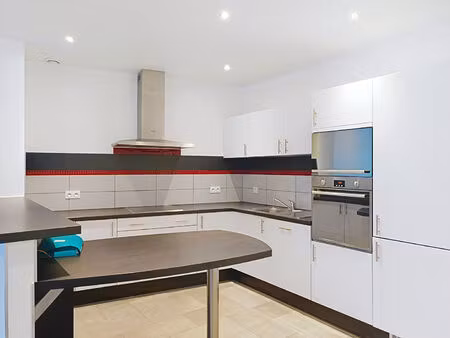 le chatelet- sur- retourne