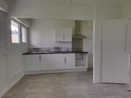 location appartement 2 pièces 38.8 m² à louviers (27400)  544 €