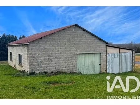 vente garage 134 m²