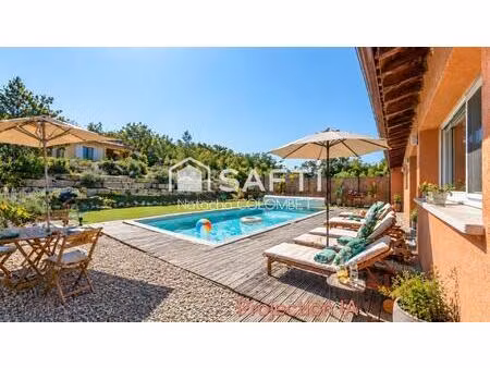 spacieuse villa t4 avec vue + dépendance t2  piscine sur terrain constructible d'environ 2